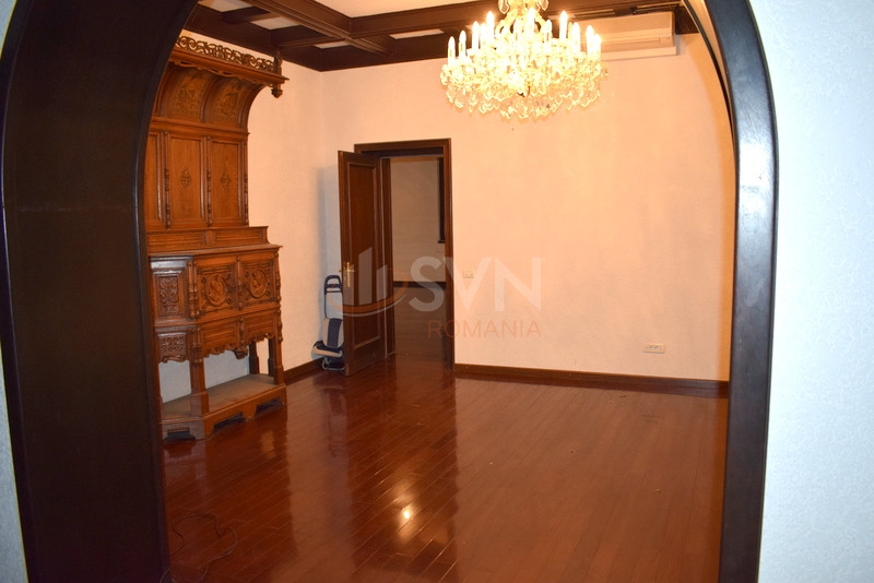 Casa, 18 camere Bucuresti/Romana