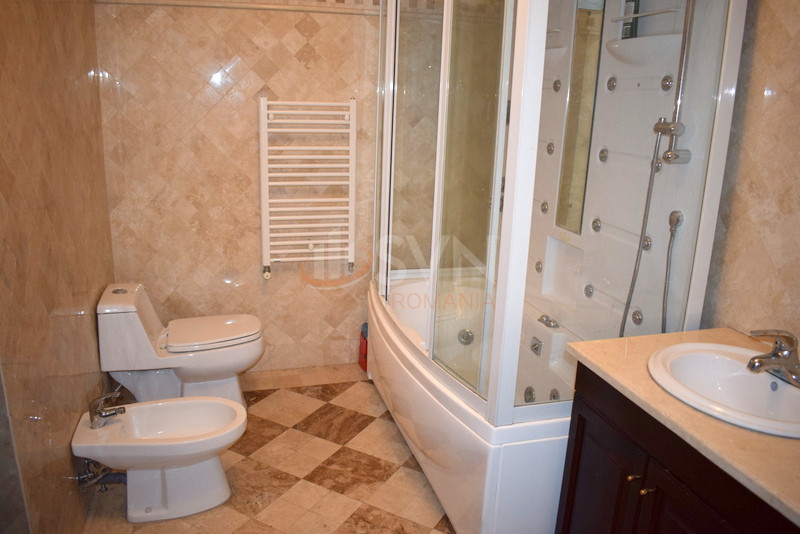 Casa, 18 camere Bucuresti/Romana