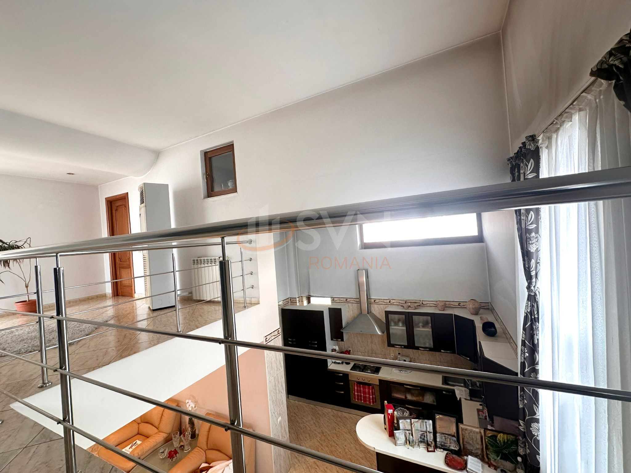 Casa, 18 camere Bucuresti/Ozana