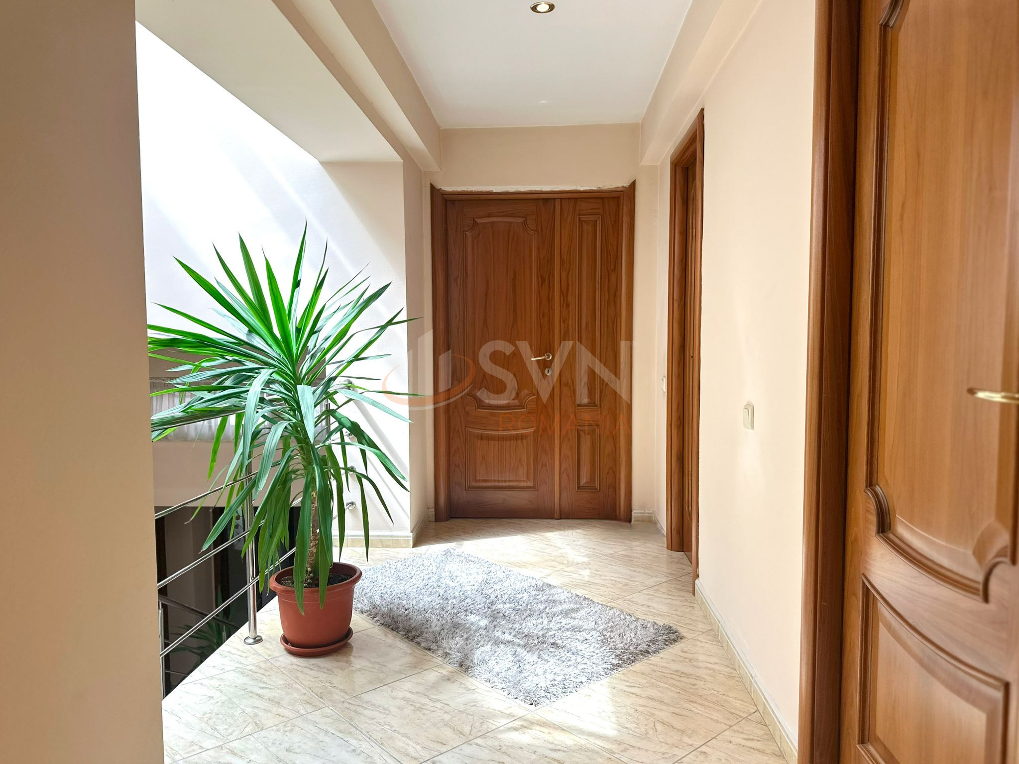 Casa, 18 camere Bucuresti/Ozana