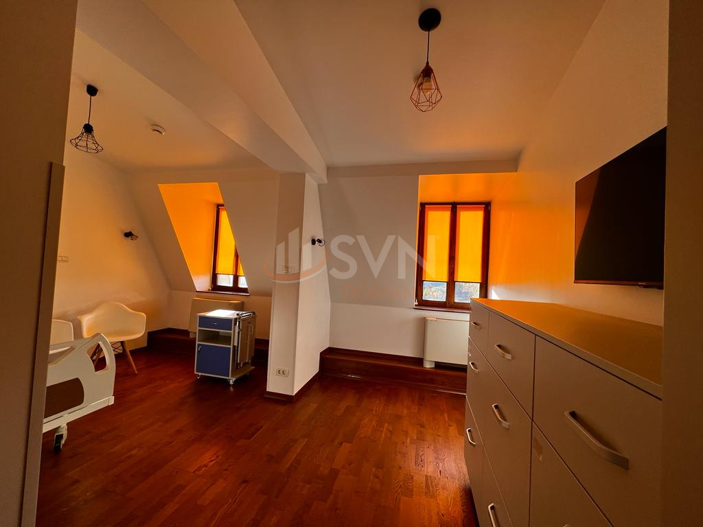 Casa, 20 camere Bucuresti/Calea Victoriei