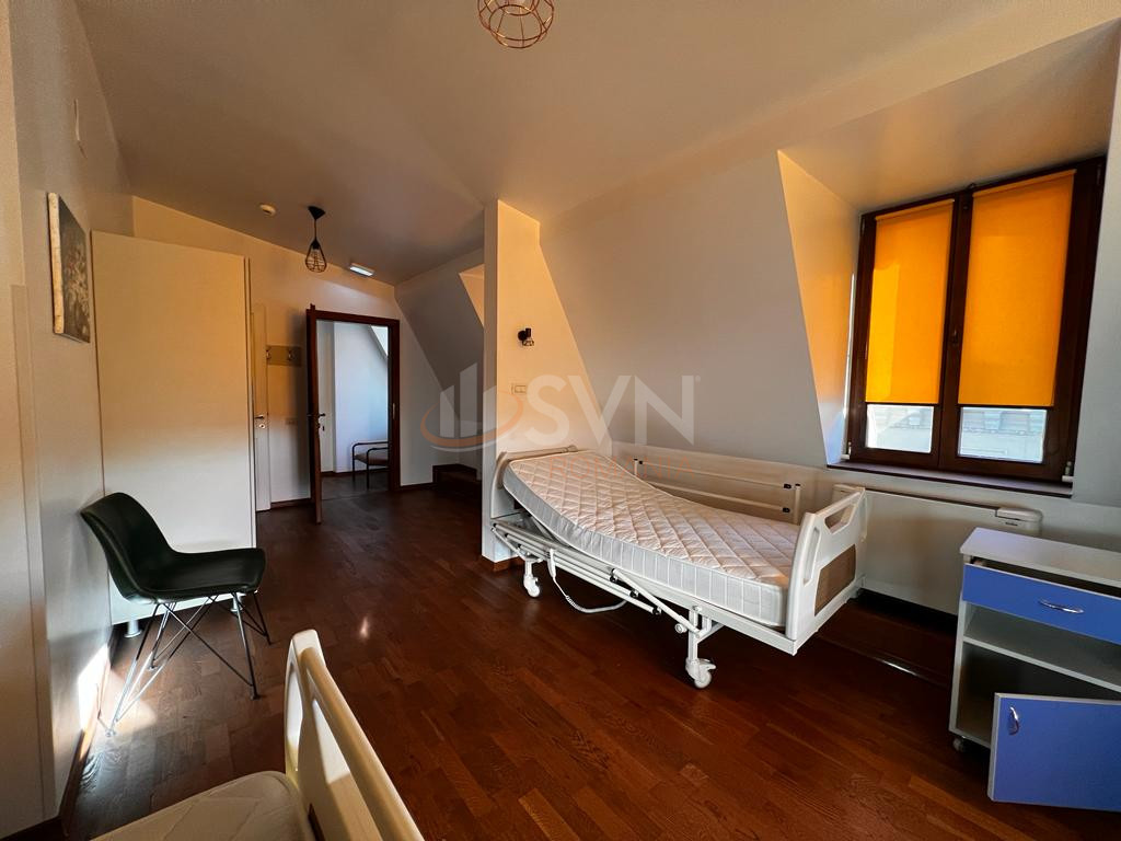 Casa, 20 camere Bucuresti/Calea Victoriei