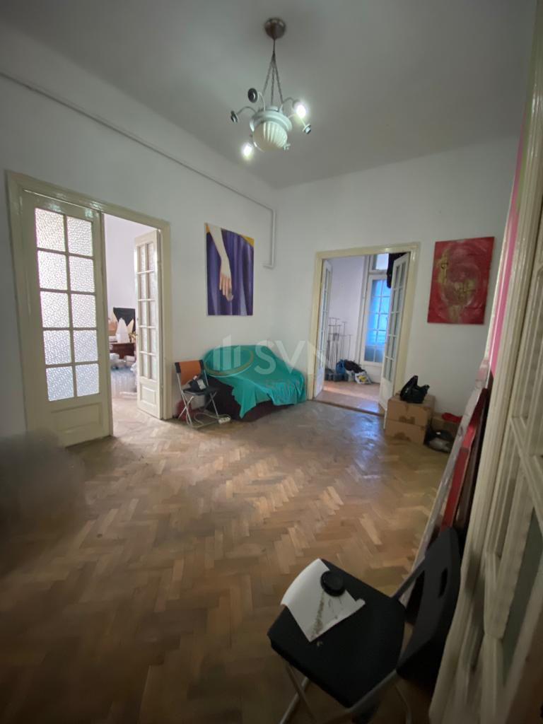 Casa, 20 camere Bucuresti/Piata Victoriei