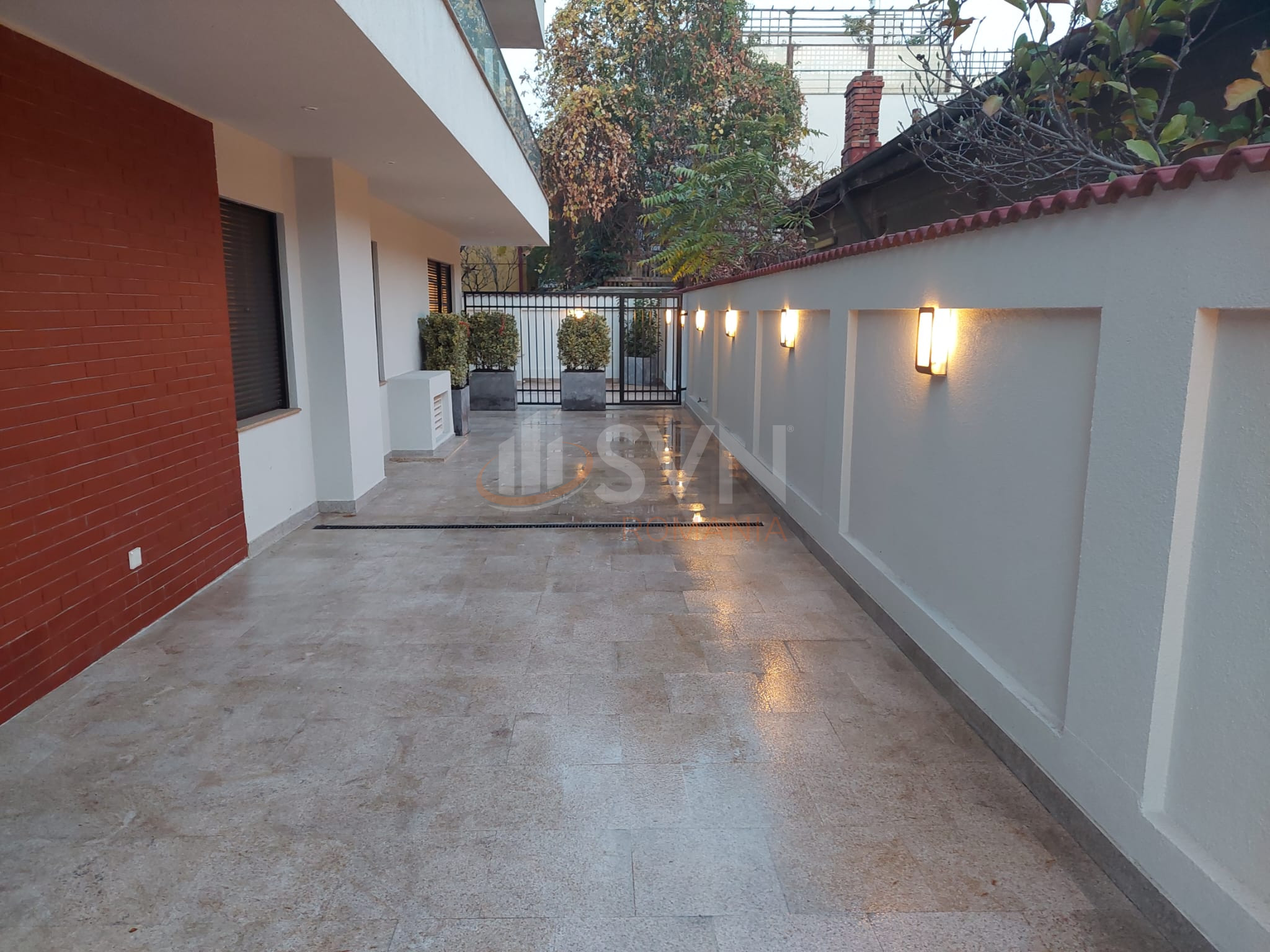 Casa, 20 camere Bucuresti/Piata Presei Libere