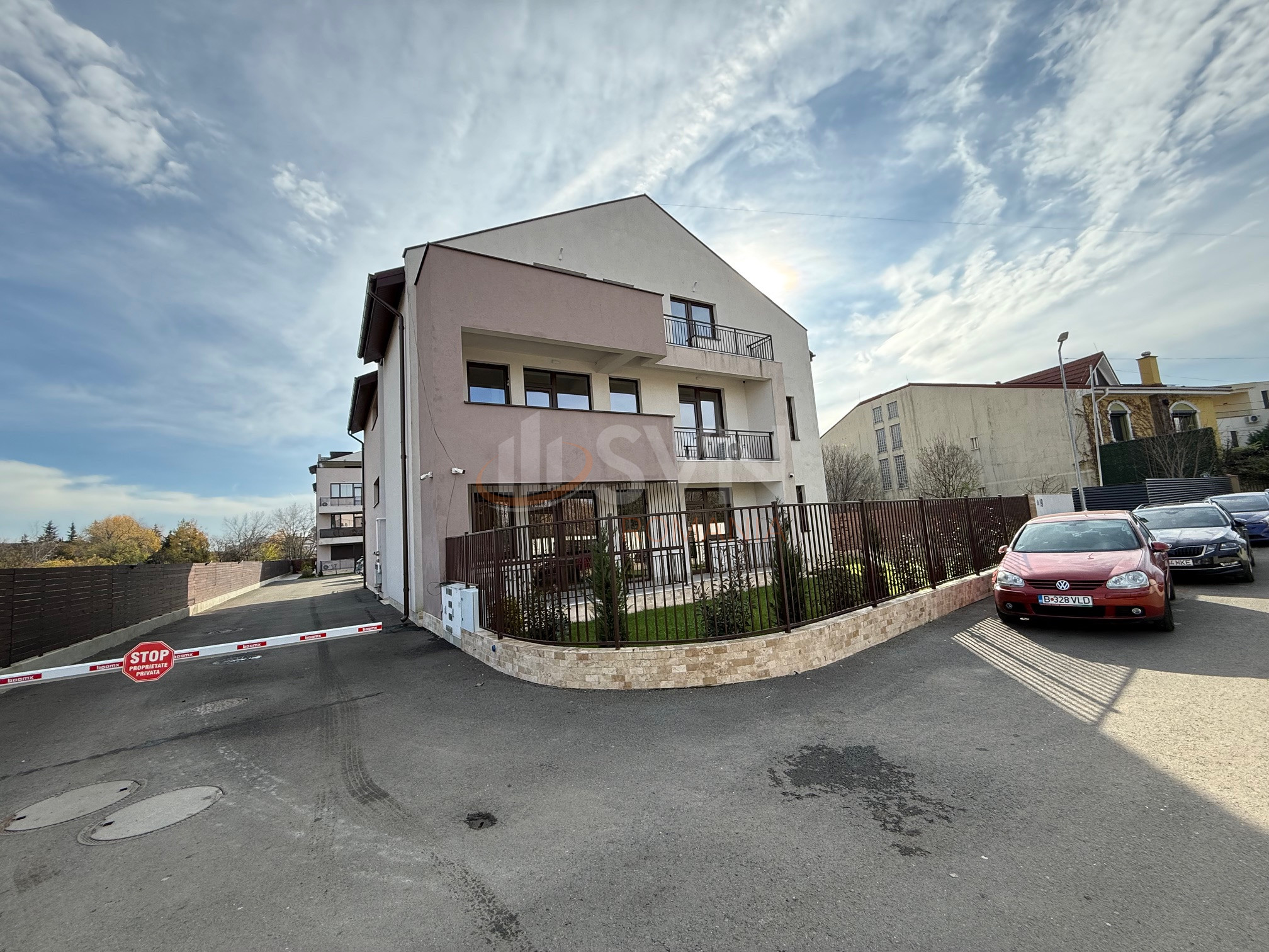 Casa, 20 camere Bucuresti/Bucurestii Noi