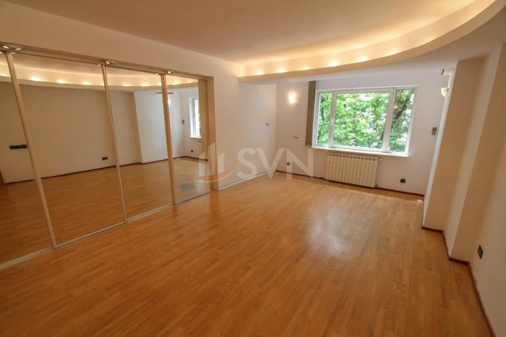 Casa, 22 camere Bucuresti/Primaverii
