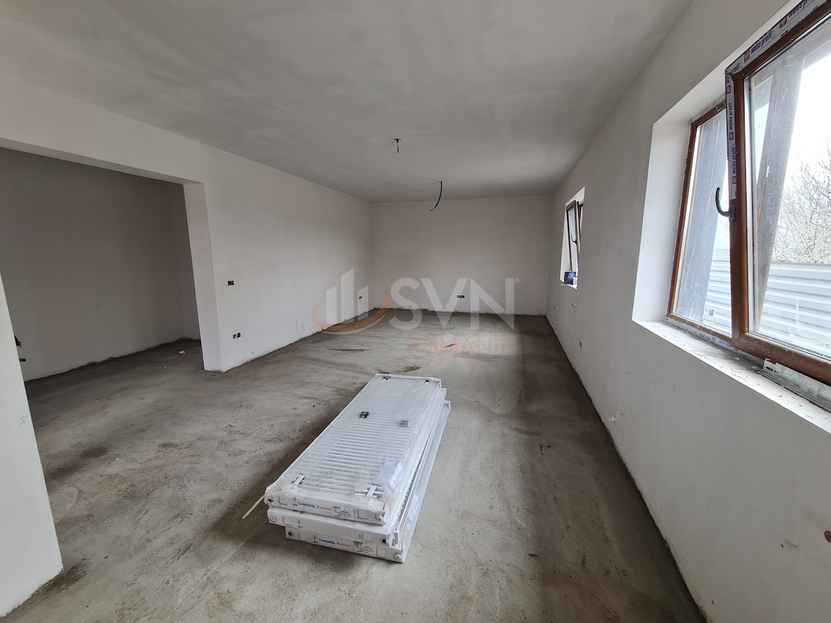 Casa, 3 camere Dambovita/Centru