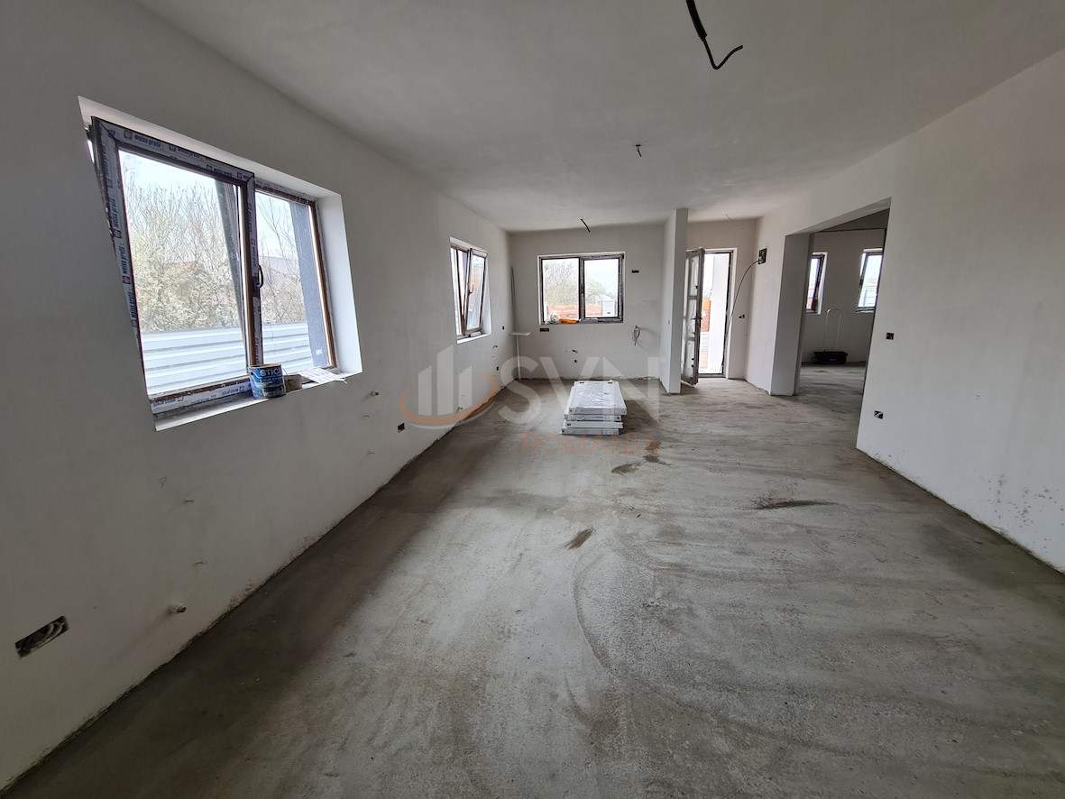 Casa, 3 camere Dambovita/Centru