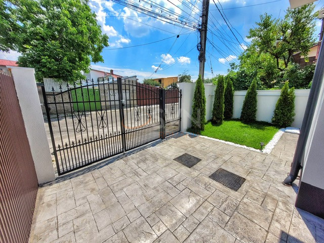 Casa, 3 camere Bucuresti/Bucurestii Noi
