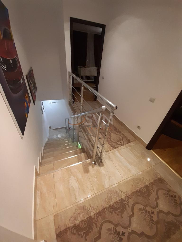 Casa, 3 camere Bucuresti/Bucurestii Noi