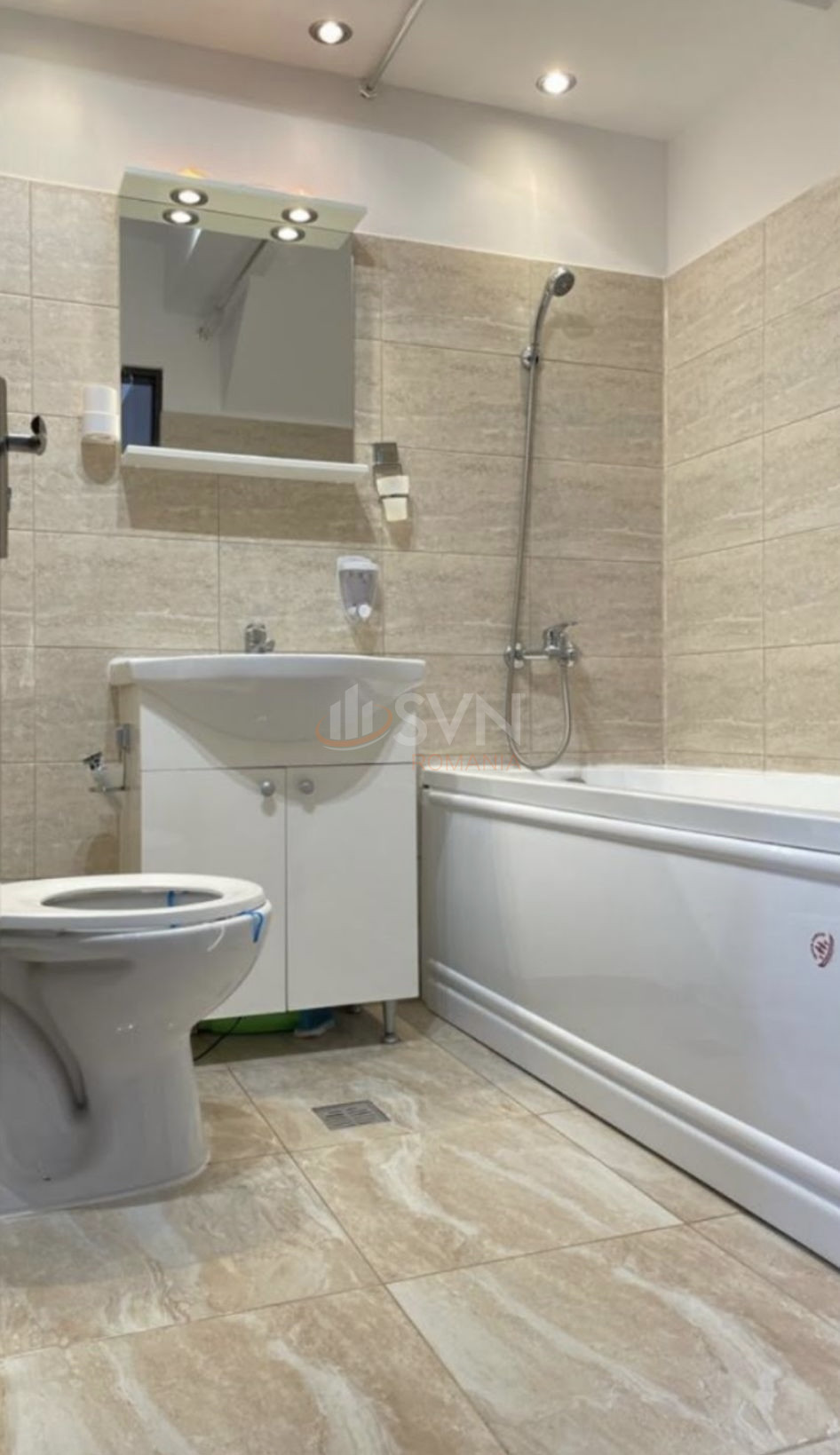 Casa, 3 camere Bucuresti/Bucurestii Noi
