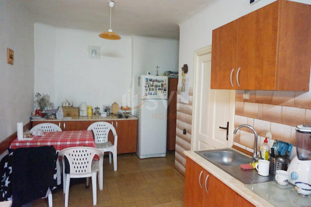 Casa, 3 camere Bucuresti/Calea Victoriei