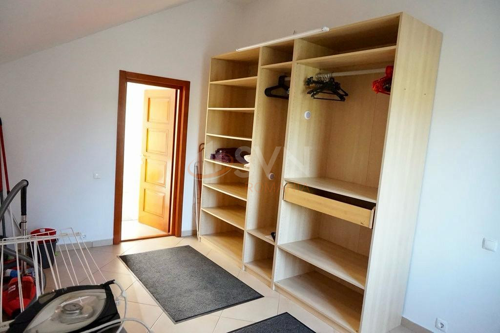 Casa, 3 camere Bucuresti/Iancu Nicolae