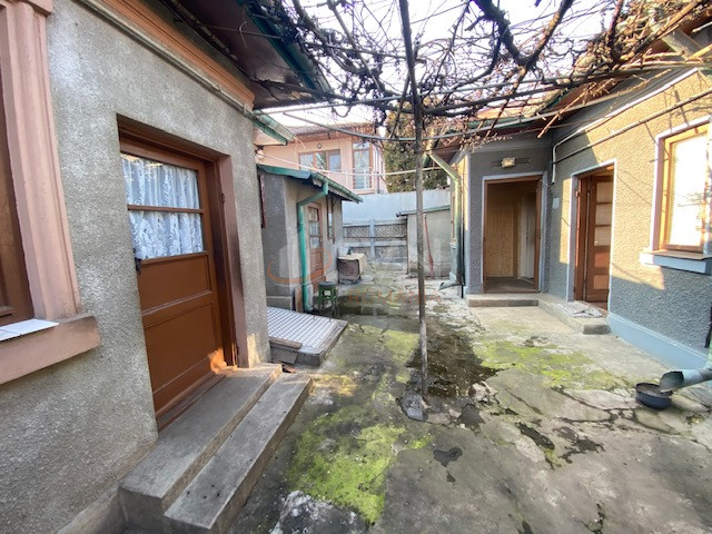 Casa, 3 camere Bucuresti/Bucurestii Noi