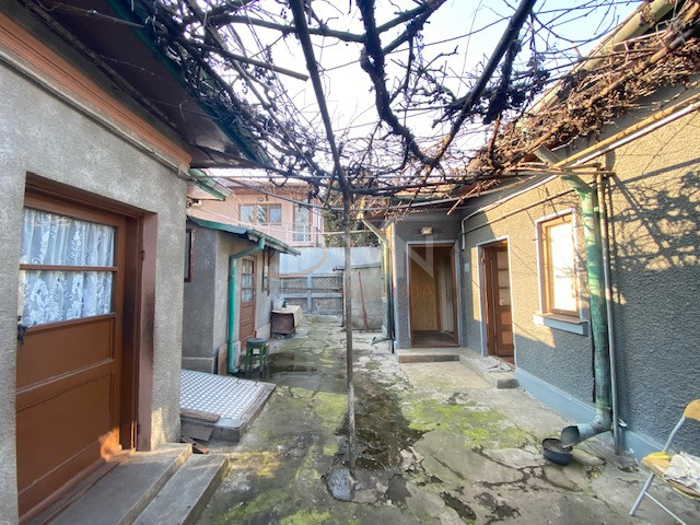 Casa, 3 camere Bucuresti/Bucurestii Noi