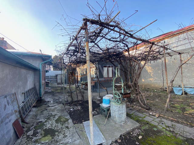 Casa, 3 camere Bucuresti/Bucurestii Noi