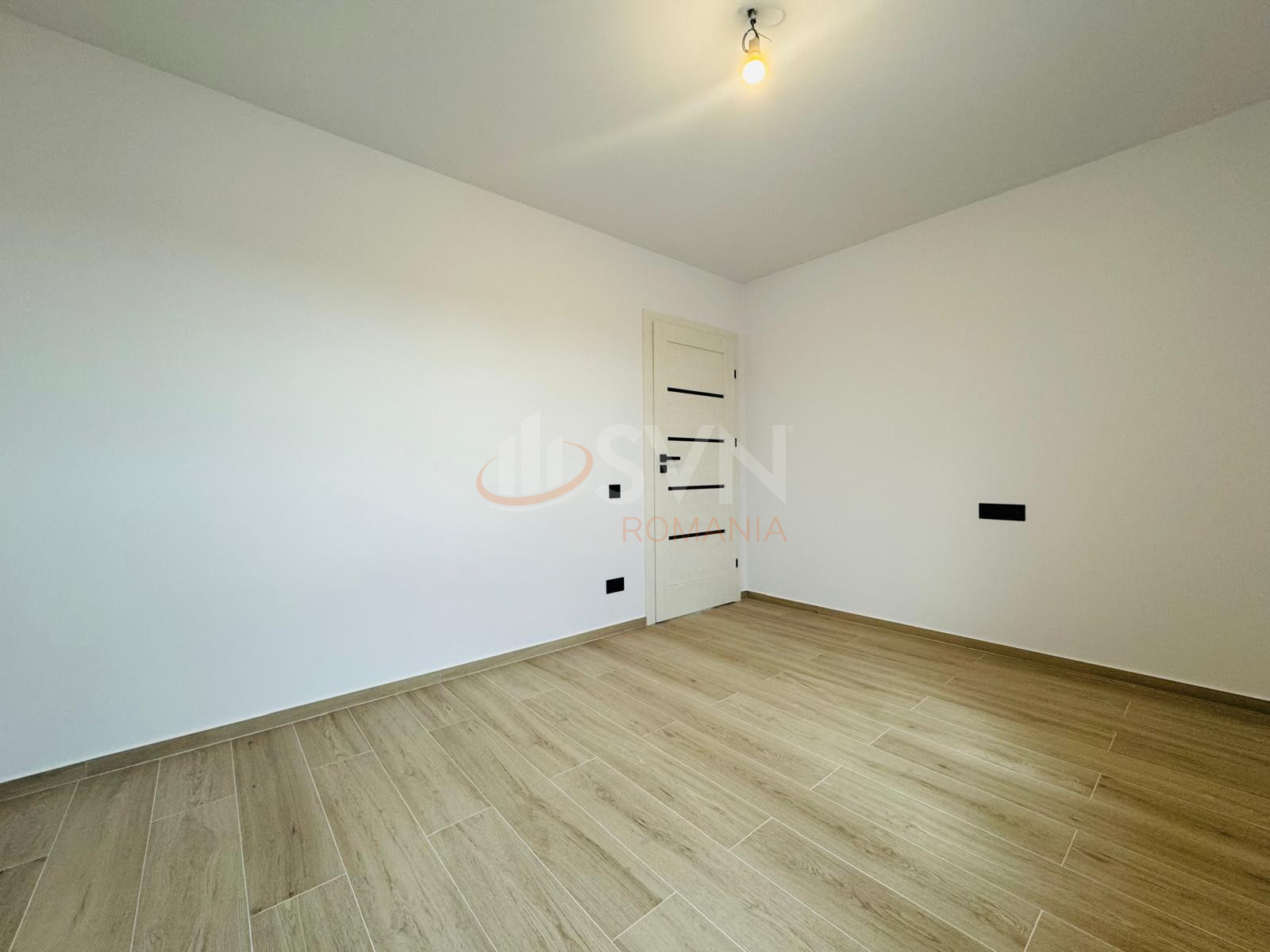 Casa, 3 camere Dambovita/Centru