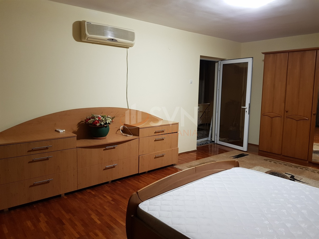 Casa, 3 camere Bucuresti/Straulesti