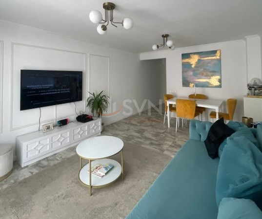 Casa, 3 camere Bucuresti/Bucurestii Noi