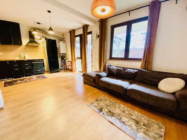 Casa, 3 camere Bucuresti/Titan