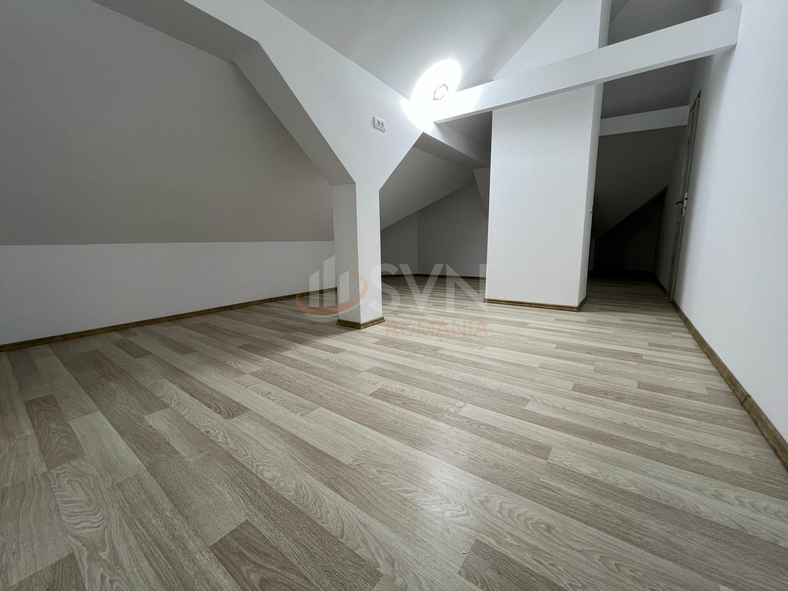 Casa, 3 camere Bucuresti/Piata Victoriei