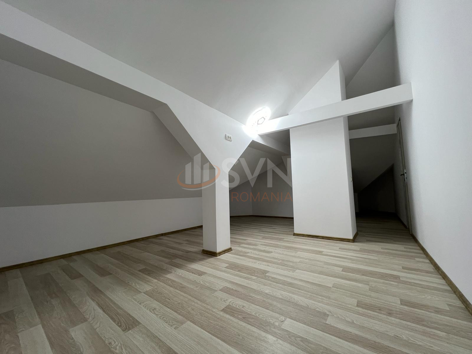 Casa, 3 camere Bucuresti/Piata Victoriei