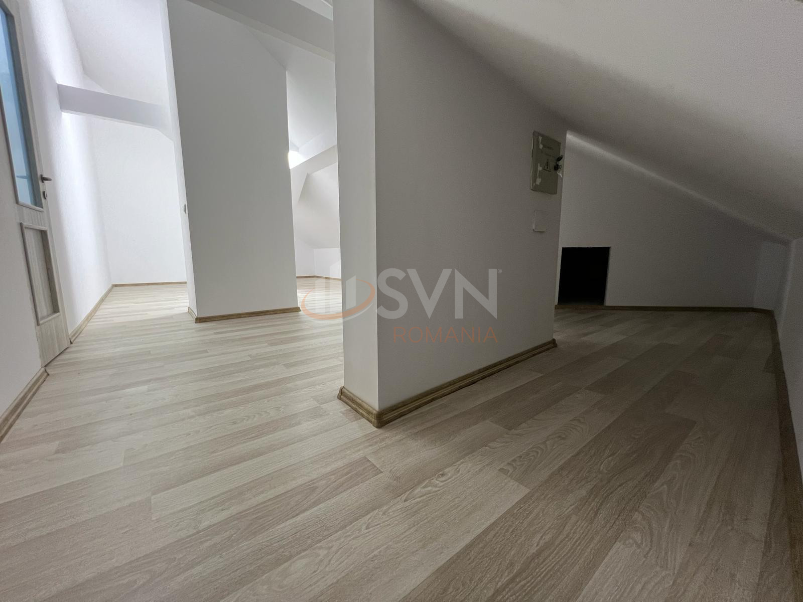 Casa, 3 camere Bucuresti/Piata Victoriei