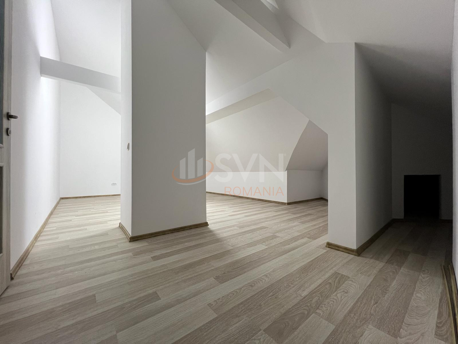 Casa, 3 camere Bucuresti/Piata Victoriei