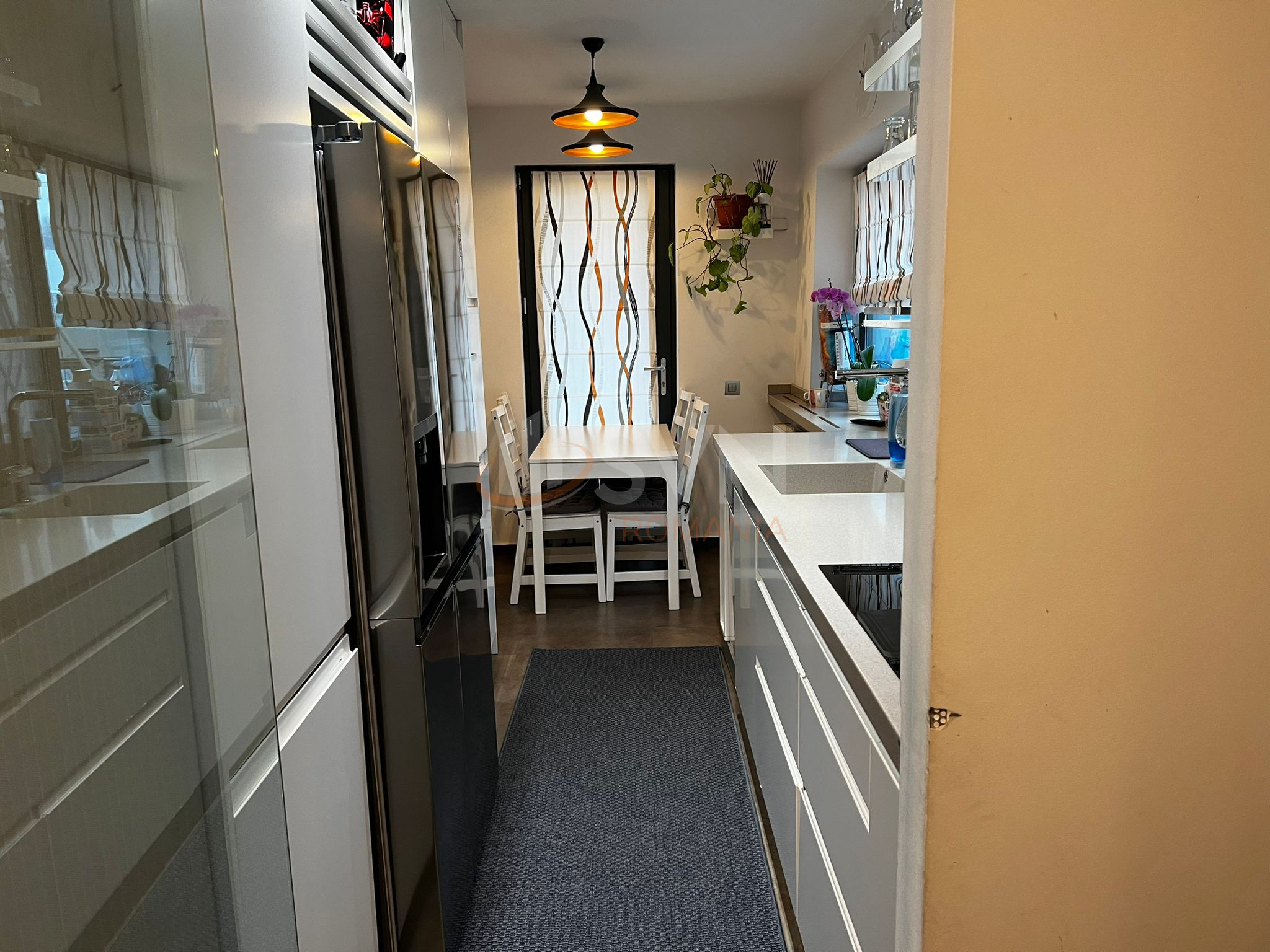 Casa, 3 camere Bucuresti/Bucurestii Noi