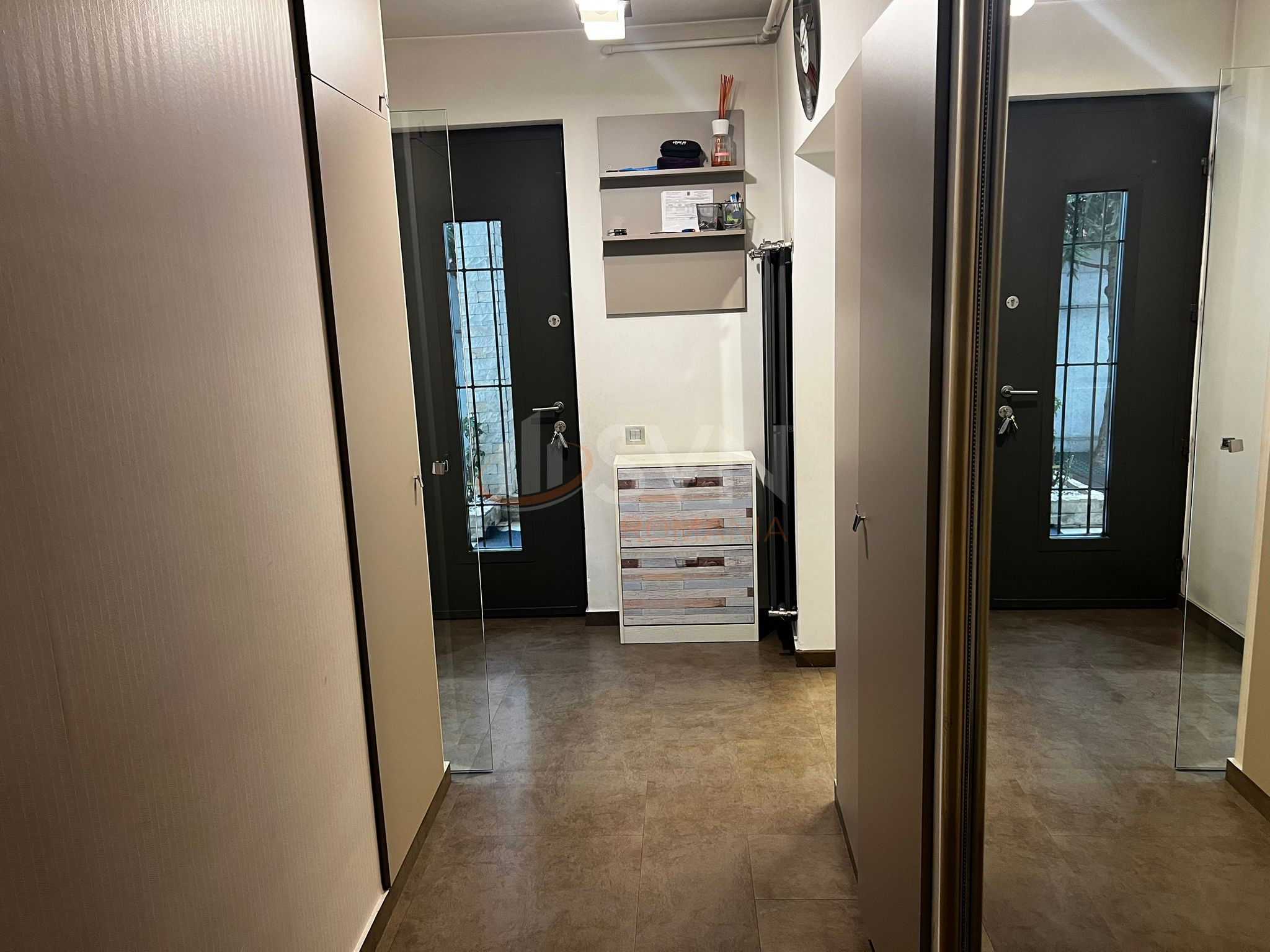 Casa, 3 camere Bucuresti/Bucurestii Noi
