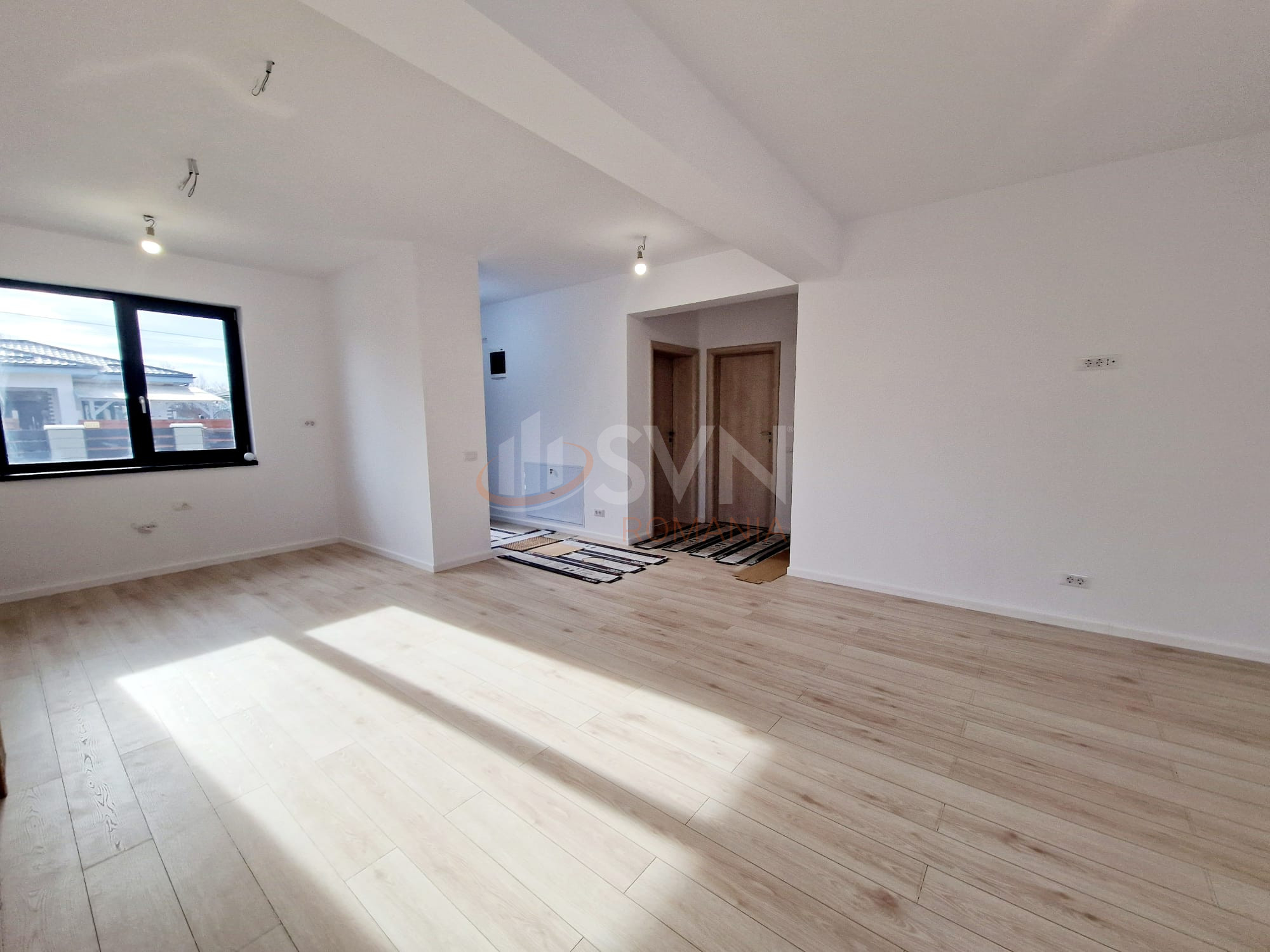 Casa, 3 camere Dambovita/Centru