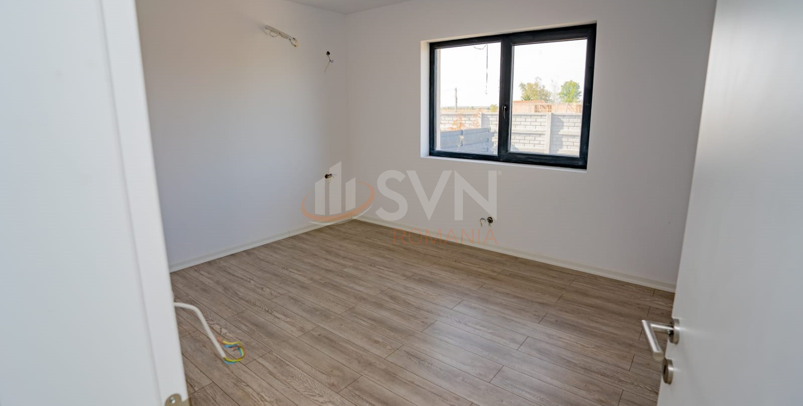 Casa, 3 camere Dambovita/Centru