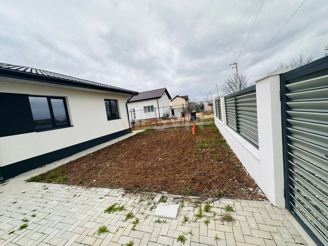 Casa, 3 camere Dambovita/Centru