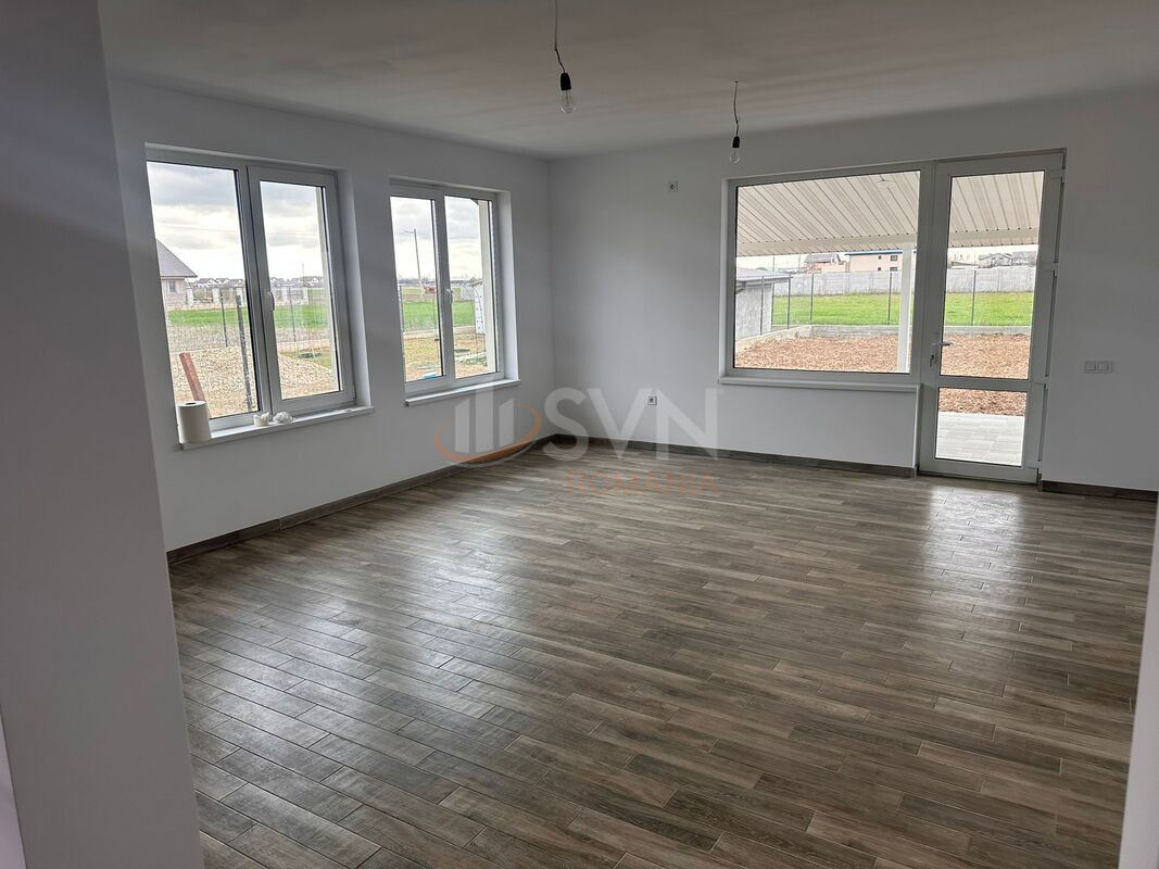 Casa, 3 camere Dambovita/Centru