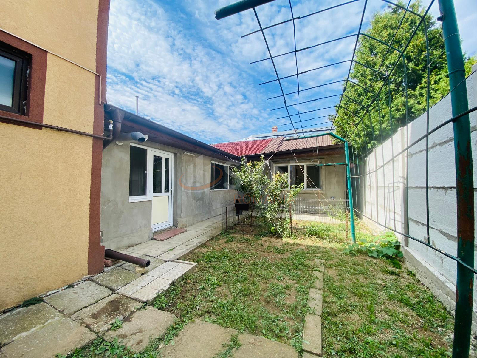 Casa, 3 camere Bucuresti/Straulesti