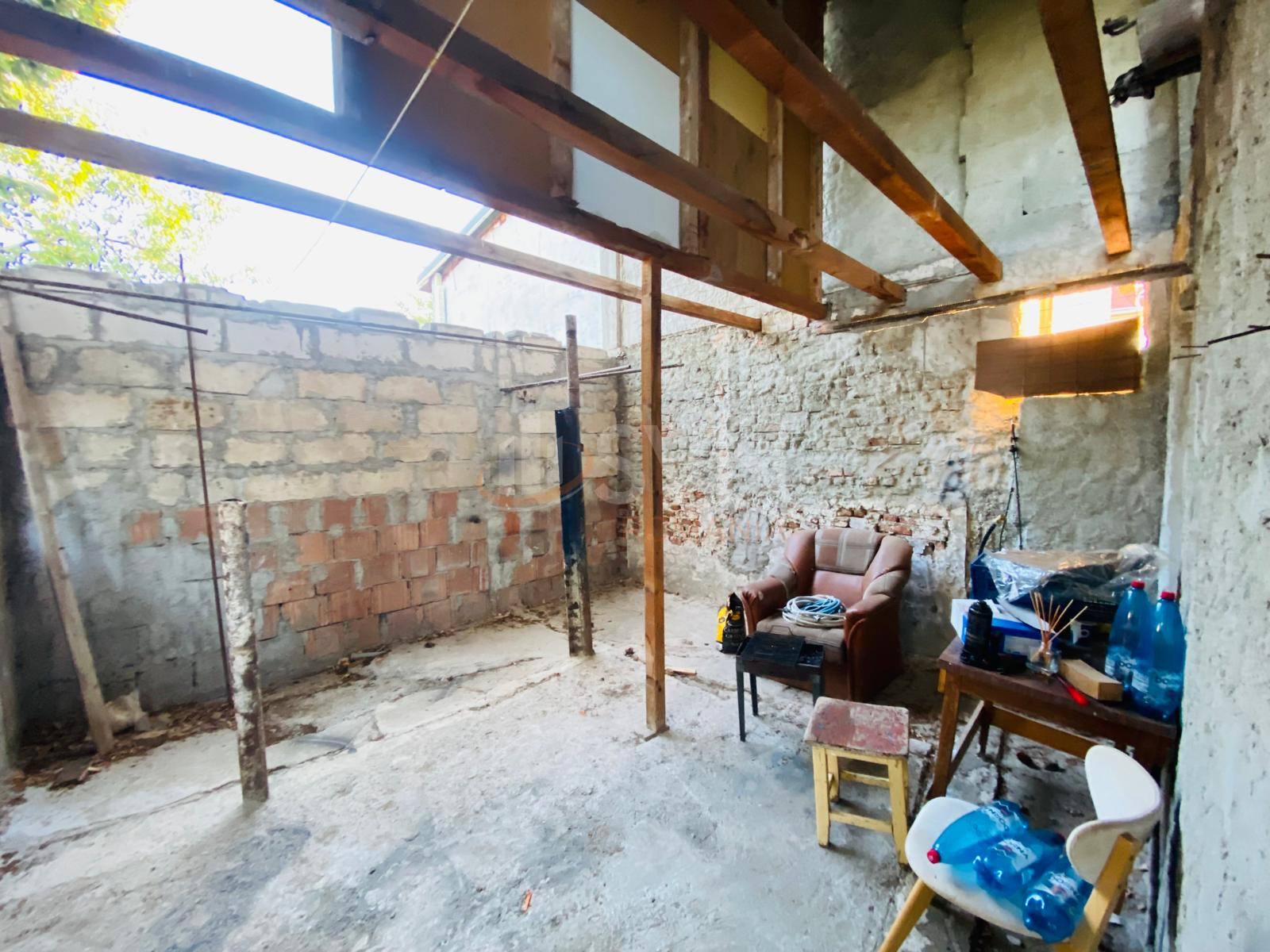 Casa, 3 camere Bucuresti/Damaroaia