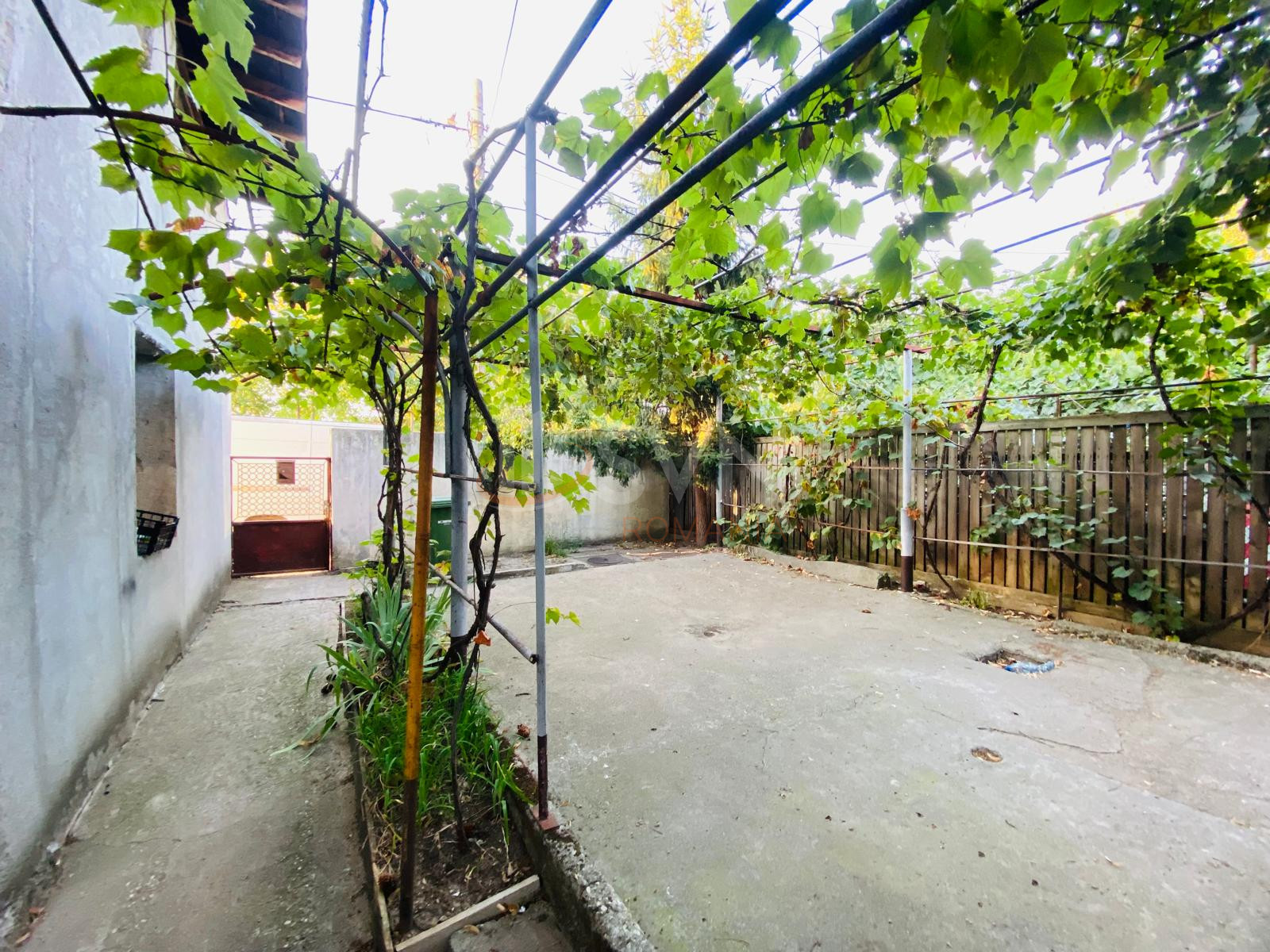 Casa, 3 camere Bucuresti/Damaroaia