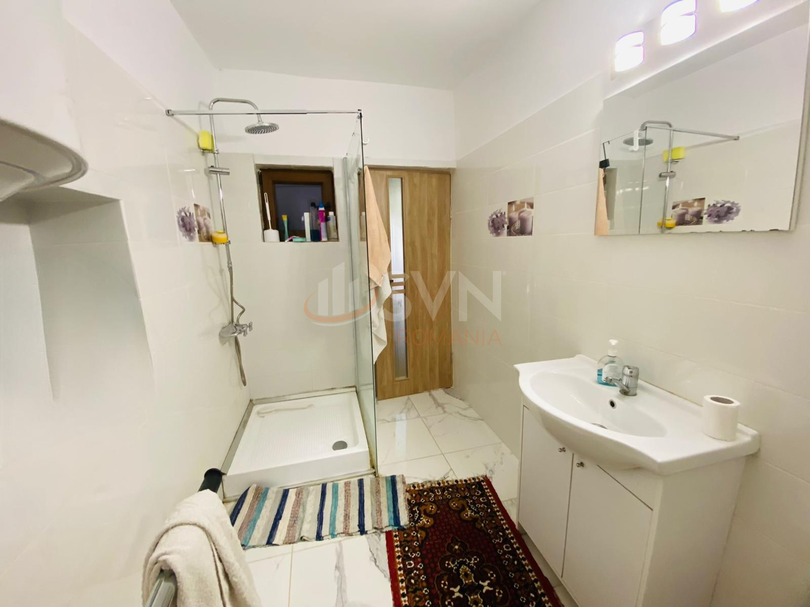 Casa, 3 camere Bucuresti/Bucurestii Noi