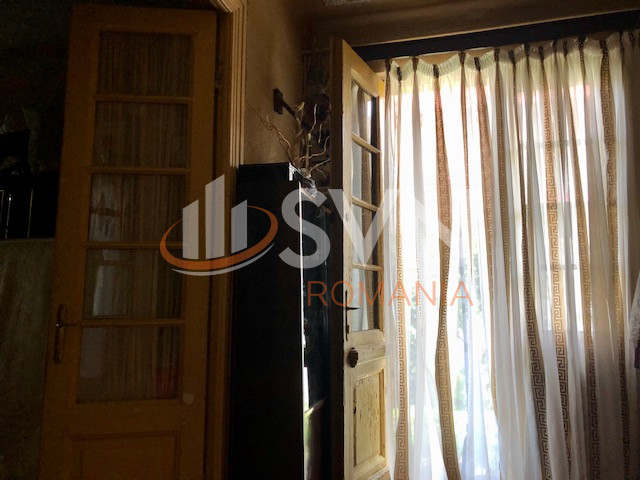 Casa, 3 camere Bucuresti/Decebal