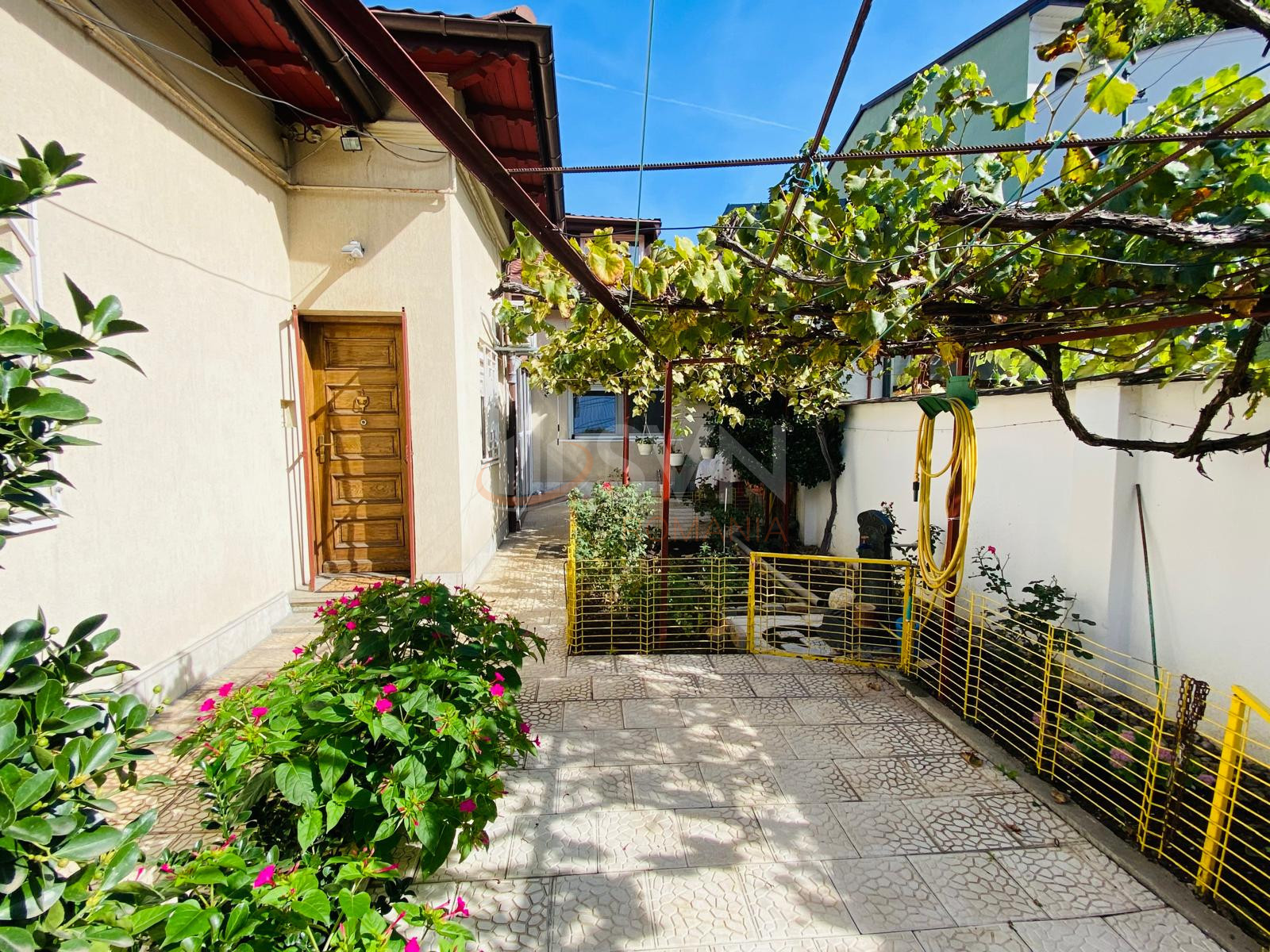 Casa, 3 camere Bucuresti/1 Mai