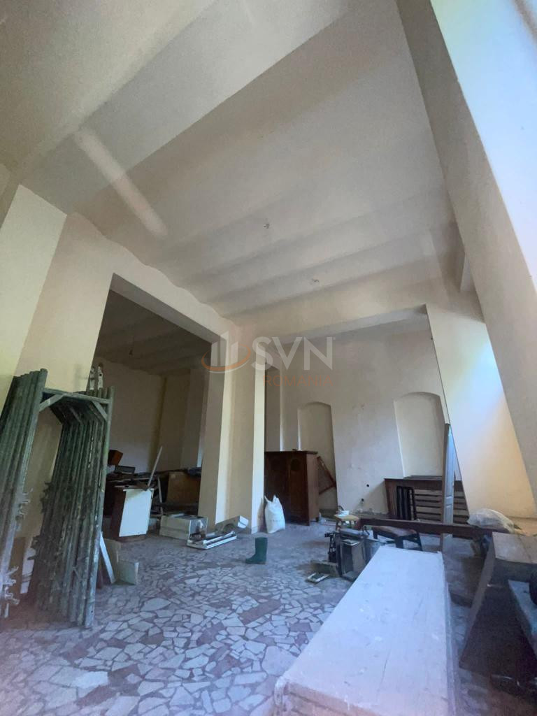Casa, 30 camere Bucuresti/Piata Universitatii