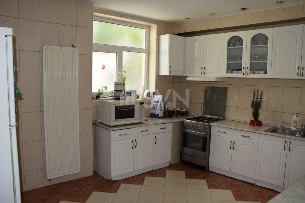 Casa, 4 camere Bucuresti/Pache Protopopescu