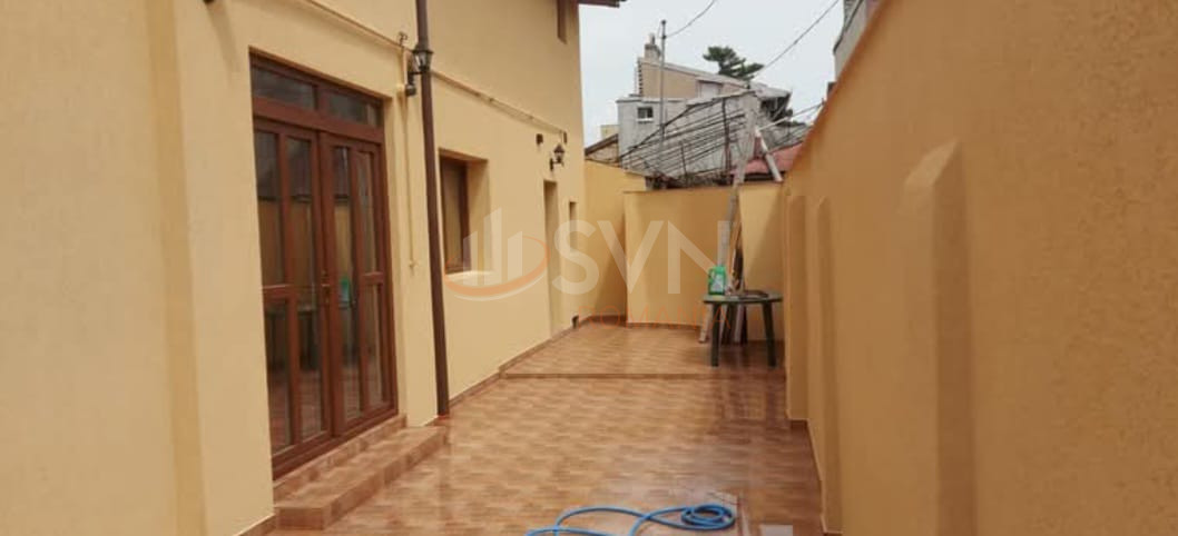 Casa, 4 camere Bucuresti/Banu Manta