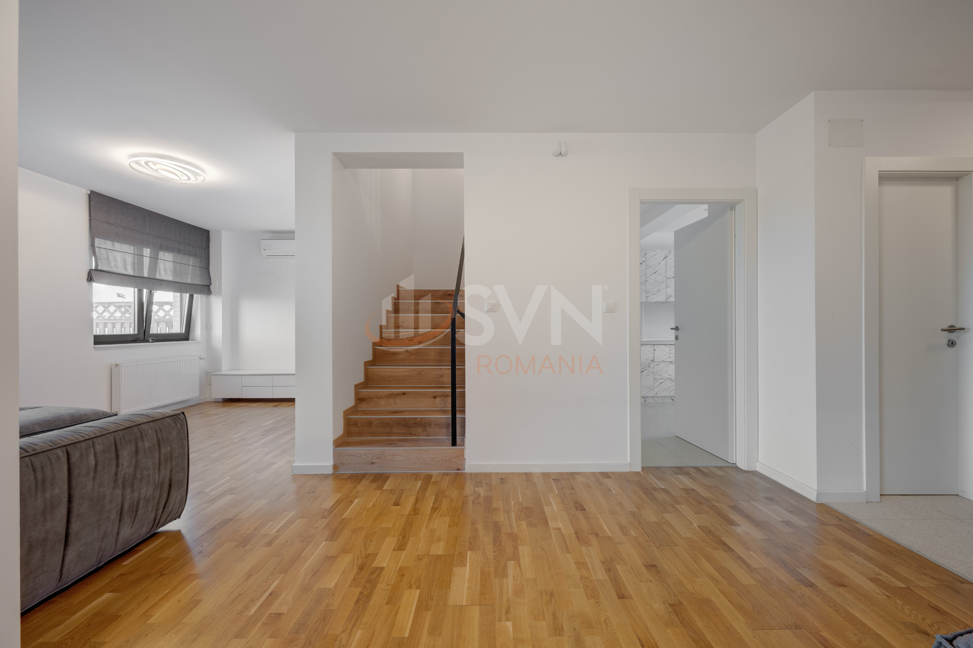 Casa, 4 camere Calarasi/Centru
