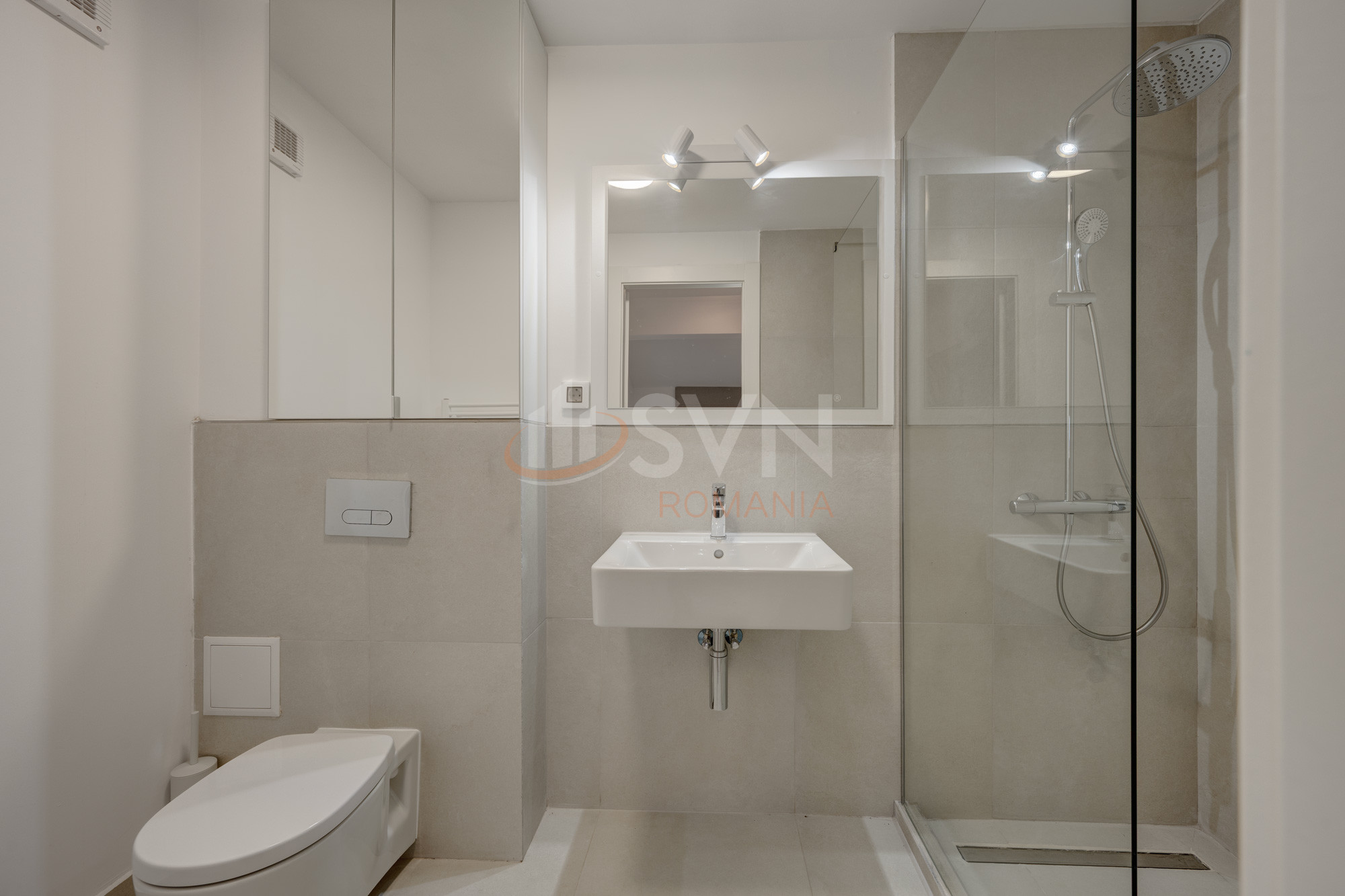 Casa, 4 camere Calarasi/Centru