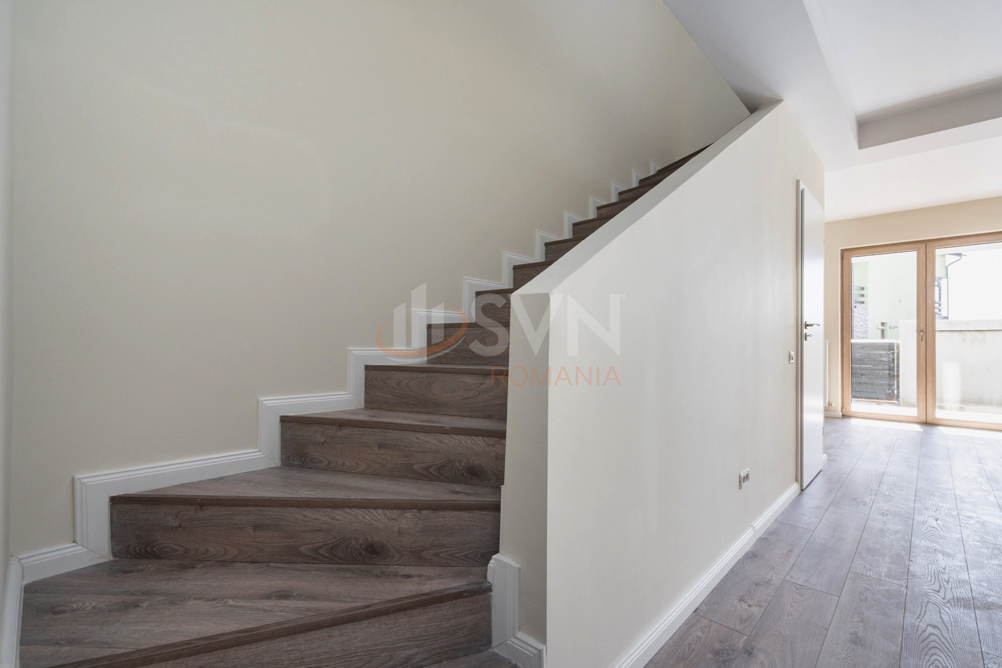 Casa, 4 camere Bucuresti/Prelungirea Ghencea