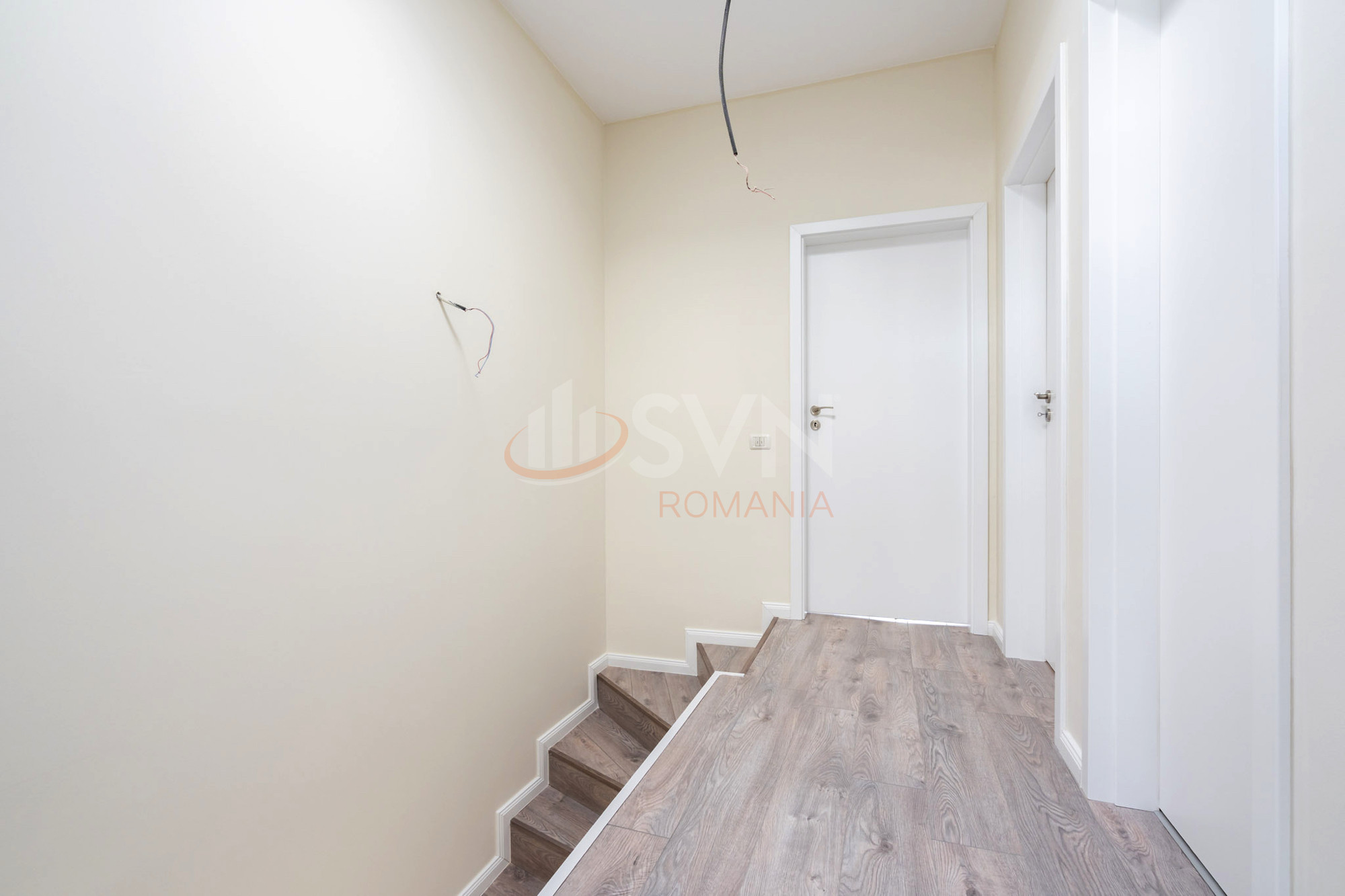 Casa, 4 camere Bucuresti/Prelungirea Ghencea