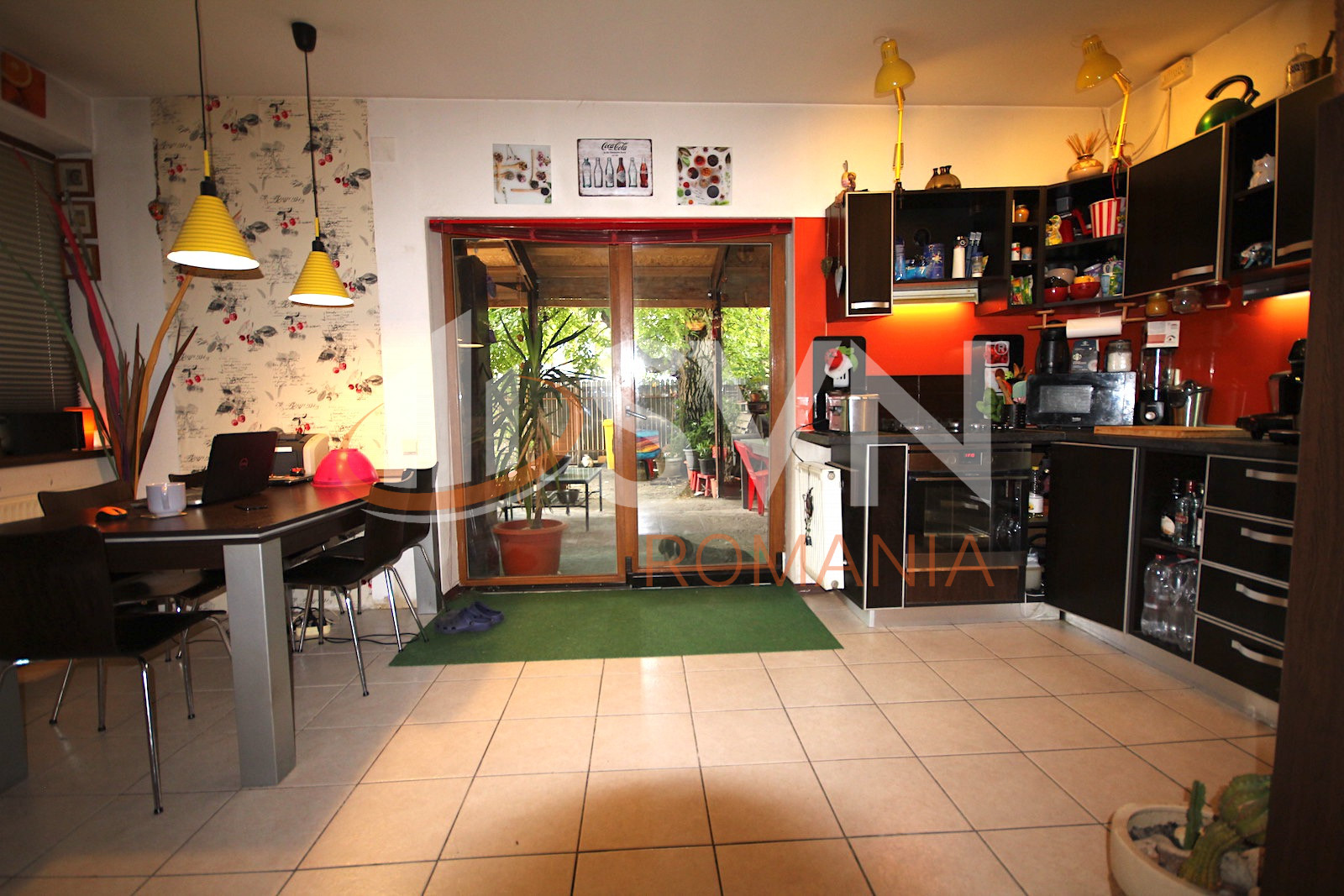 Casa, 4 camere Bucuresti/Domenii