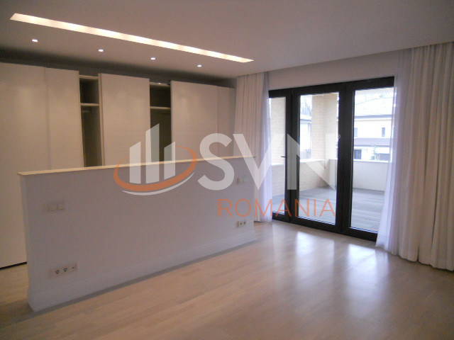 Casa, 4 camere Bucuresti/Pipera
