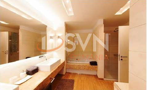 Casa, 4 camere Bucuresti/Pipera